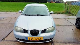 Vrakbiler auto Seat Ibiza Ibiza III (6L1), Hatchback, 2002 / 2009 1.4 16V 75 2004/7