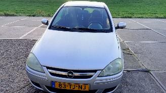 skadebil auto Opel Corsa -C 2006/9