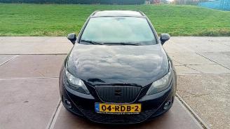 Vrakbiler auto Seat Ibiza Ibiza ST (6J8), Combi, 2010 / 2016 1.2 TDI Ecomotive 2011/4