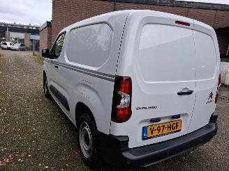 Citroën Berlingo BERLINGO GRIJS KENTEKEN BNZINE 1.2  110PK NIEUW GERESERVEERD!! picture 8