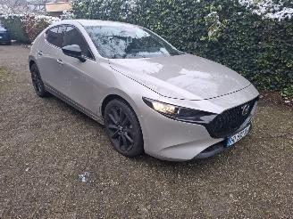 Mazda 3 New mazda 3 2.5 hybride  rijdbaar  1 spatbord spuiten vv picture 5
