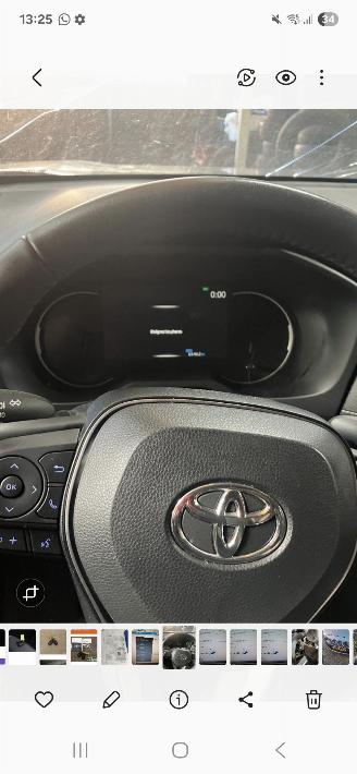 Toyota Rav-4 RAV4 bj 2022 airbags Ok  No Key picture 17