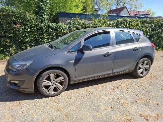 Opel Astra Astra 1.4 Hatchback airco  inruiler165000km fahrt gut 100% picture 3