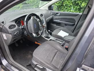 Ford Focus 1.8 16v  titanium 176000km inruiler 2250 picture 10