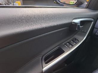 Volvo V-60 V60 T3 trekhaak 2013geen schade fijne auto picture 21
