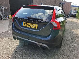 Volvo V-60 V60 T3 trekhaak 2013geen schade fijne auto picture 10