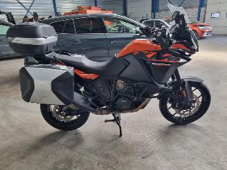 KTM  1090 Adventure L Garmin Koffers Handvatverw. picture 6