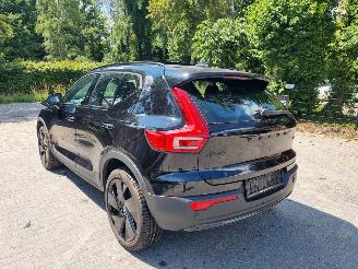 Voiture accidenté Volvo XC40 B3 Aut Pano Led Navi 2025/2