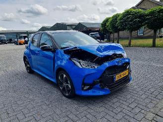 Toyota Yaris 1.5 Hybrid 130 Launch Ed. Led Navi Stoelverw VOLL picture 7