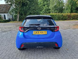 Toyota Yaris 1.5 Hybrid 130 Launch Ed. Led Navi Stoelverw VOLL picture 4