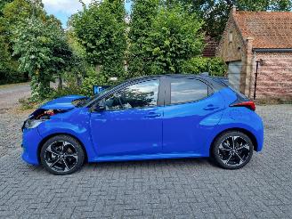 Toyota Yaris 1.5 Hybrid 130 Launch Ed. Led Navi Stoelverw VOLL picture 2