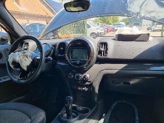 Mini Countryman 1.5i Aut. Navi picture 13