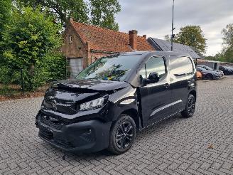 Avarii autoturisme Citroën Berlingo BlueHDI 130 Aut. 2024/6