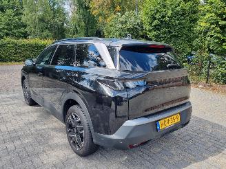 Voiture accidenté Peugeot 5008 1.2 Hybr Aut. Allure 7 Stoelen 2025/1