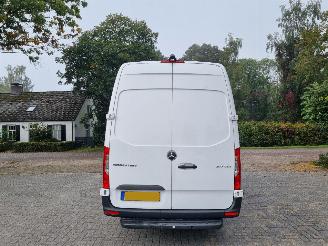 Mercedes Sprinter 317 CDI L3 Maxi Navi Stoelverw. picture 4