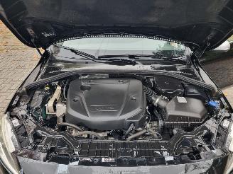 Volvo V-60 R-Design 2.0d 88KW Navi Stoelverw. picture 10