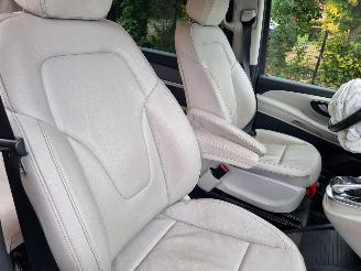 Mercedes V-klasse 250d Aut DC 4Matic AMG Line picture 15