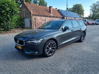 škoda osobní automobily Volvo V-60 B3 Aut. Navi Led 2021/6