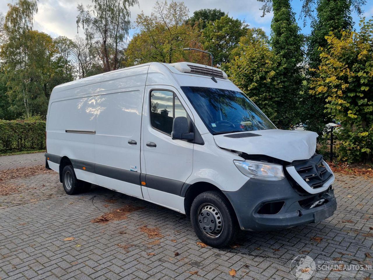 Mercedes Sprinter 519 CDI Aut -32gr Thermoking MAXI Mbux Navi