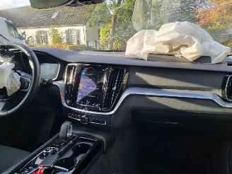 Volvo V-60 T6 Plugin Hybr Navi Stoelverw. picture 11