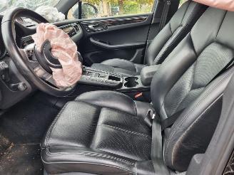 Porsche Macan S 3.0d Aut. Navi Led Stoelverw picture 14