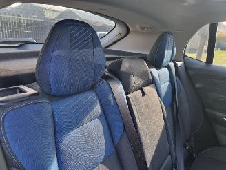 Lynk & Co 01 Plugin Hybr Navi Pano picture 11