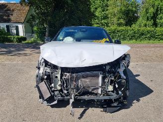 Peugeot 3008 Hybrid 136 Aut. GT picture 4