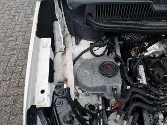 Volkswagen Caddy 2.0 TDI 75KW Airco picture 13