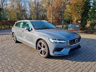 Volvo V-60 T6 AWD Recharge picture 1