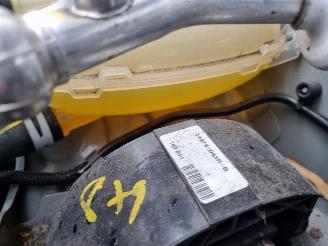 Dacia Sandero Stepway 1.0 TCE 90 Navi Airco Camera picture 10