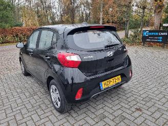 Hyundai I-10 1.0 Premium Navi Airco Camera picture 3