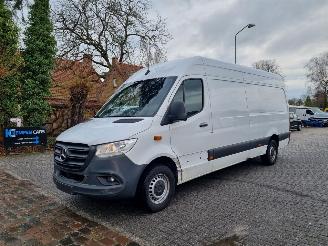 krockskadad bil bedrijf Mercedes Sprinter 315 CDI MAXI Airco 2023/6