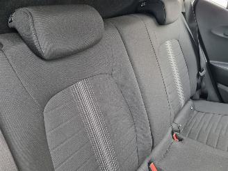 Hyundai I-10 1.0 Comfort Airco Navi picture 11