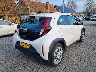Toyota Aygo X 1.0 VVT-i AUTOMAAT picture 3