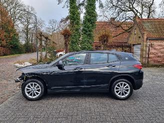 BMW X2 Sdrive 16d Aut. Navi Led Camera picture 3
