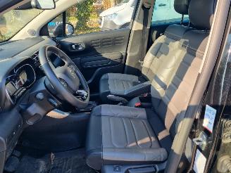 Citroën C3 Aircross BlueHDI 120 Aut. Shine Pano Stoelverw picture 15