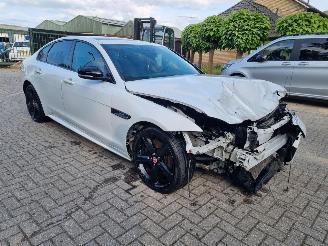 Jaguar XF 20d Aut. Rsport Pano Navi Led picture 8