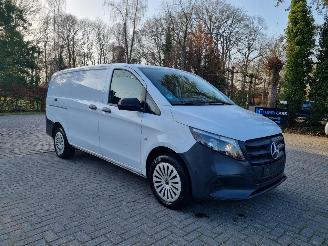 krockskadad bil bedrijf Mercedes Vito 116 CDI L3 Navi Stoelverw 2024/9