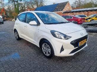 Schadeauto Hyundai I-10 1.0 Comfort Airco 2024/7