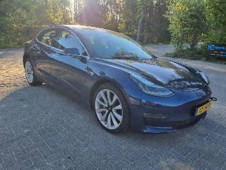 damaged passenger cars Tesla Model 3 Dual Motor Long Range 2019/4