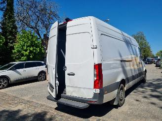Mercedes Sprinter 317 CDI Aut. Maxi Mbux Navi picture 3