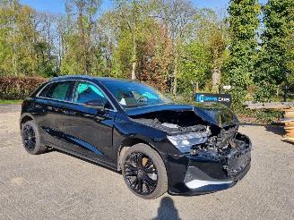 Voiture accidenté Audi A3 30 TFSI Aut. Adv edition 2025/10