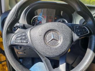 Mercedes Vito Evito 66Kwh Extra lang Stoelverw picture 18