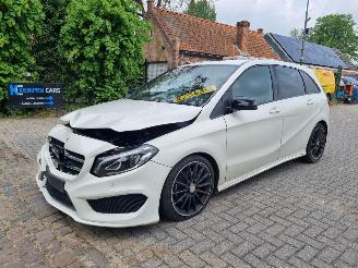uszkodzony samochody osobowe Mercedes B-klasse 180 Aut. AMG Line 2016/5