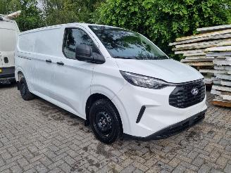 skadebil auto Ford Transit Custom 2.0 TDCI Aut. L2 Stoelverw. 2025/6