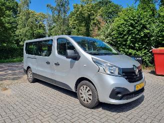 Avarii autoturisme Renault Trafic 1.6 DCI L2 9 Pers. Airco MARGE 2015/6