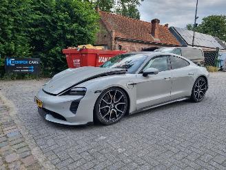škoda osobní automobily Porsche Taycan Performance Pano Led Stoeverw. 2023/4