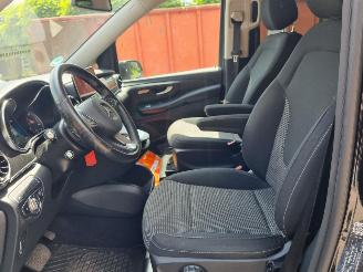 Mercedes EQV 300 90KWH Rolstoel 8 Stoelen Led Stoelverw picture 17