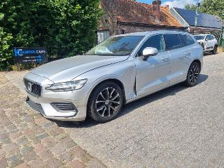 Schadeauto Volvo V-60 D3 Aut. Navi Led Leder Stoelverw 2021/5