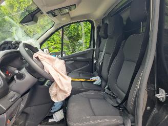 Renault Trafic 2.0 DCI 150 Aut L2 Airco Navi picture 13